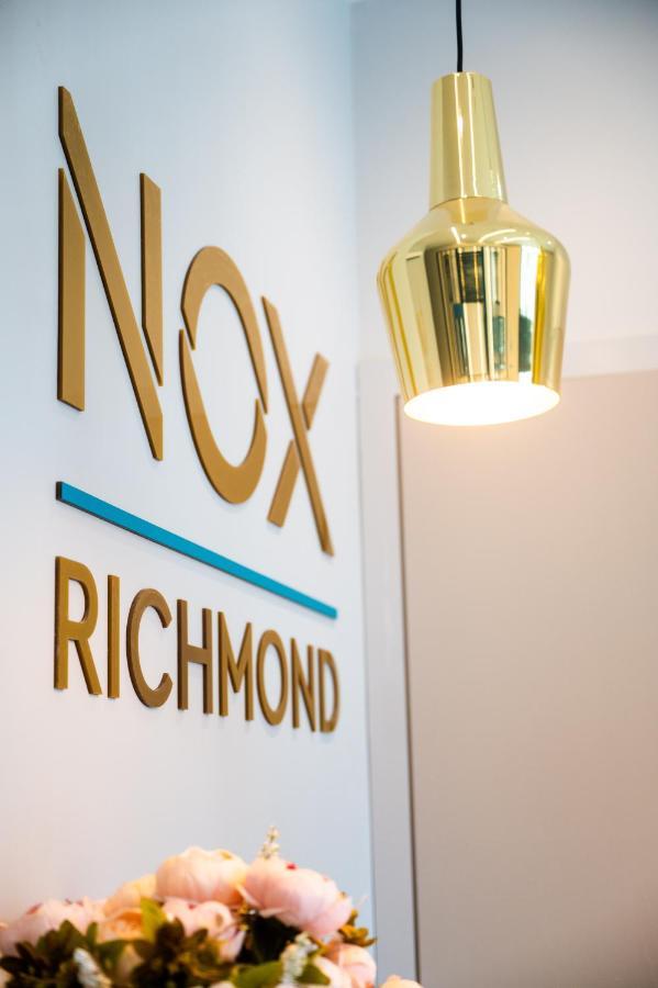 Апарт отель Nox Richmond Ричмонд Экстерьер фото